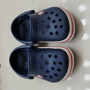 Baby Crocs size 5 C unisex (Like New)